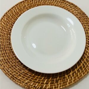 Crate & Barrel All White Wide Rim Soup Salad Pasta Bowl